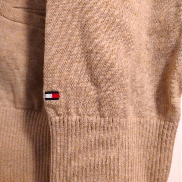 Tommy Hilfiger Tan Knit Cardigan - Picture 4 of 5
